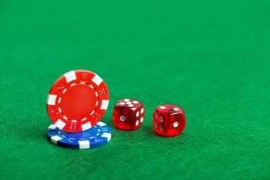 maria slot live dealer table with multiple camera angles